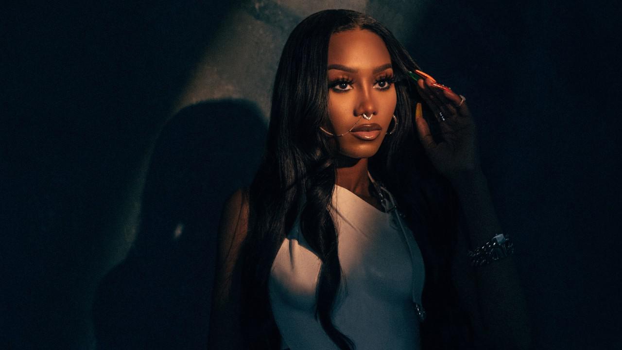 Singer Muni Long on Beauty and Her Music Career