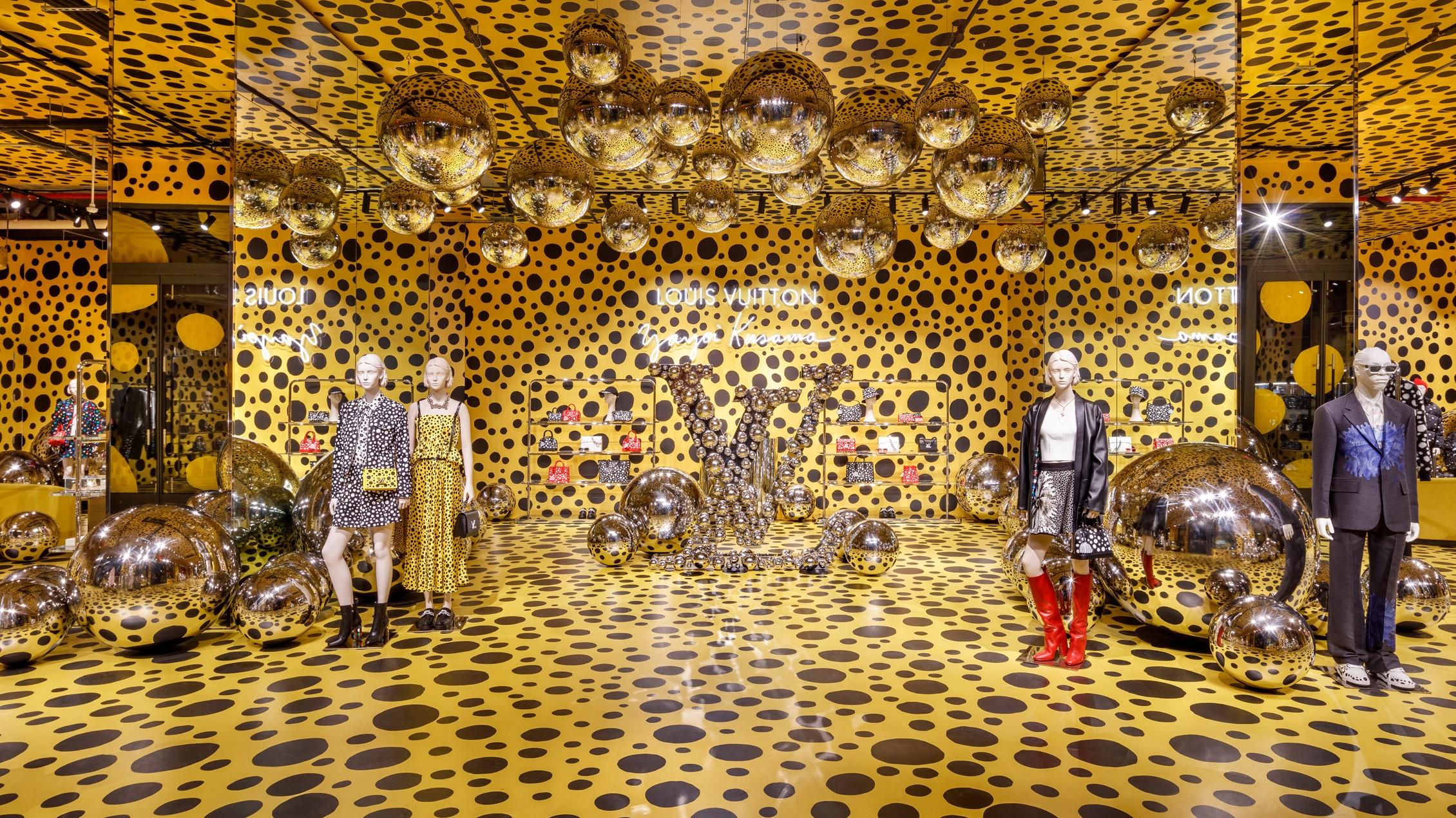 Yayoi Kusama × Louis Vuitton 32638858.jpg