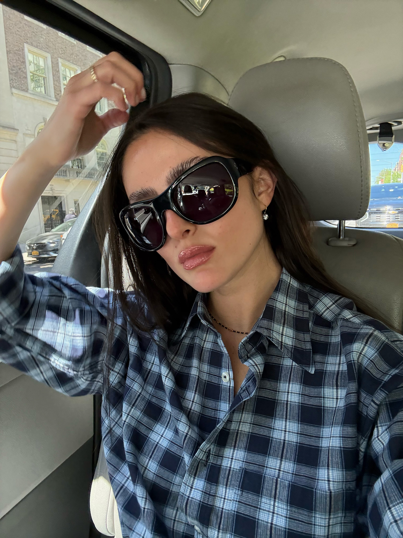 エイミール　セラアース　レッグシェイパー Jimmy Fairly Aela Sunglasses Review: The Oversized Sunglasses