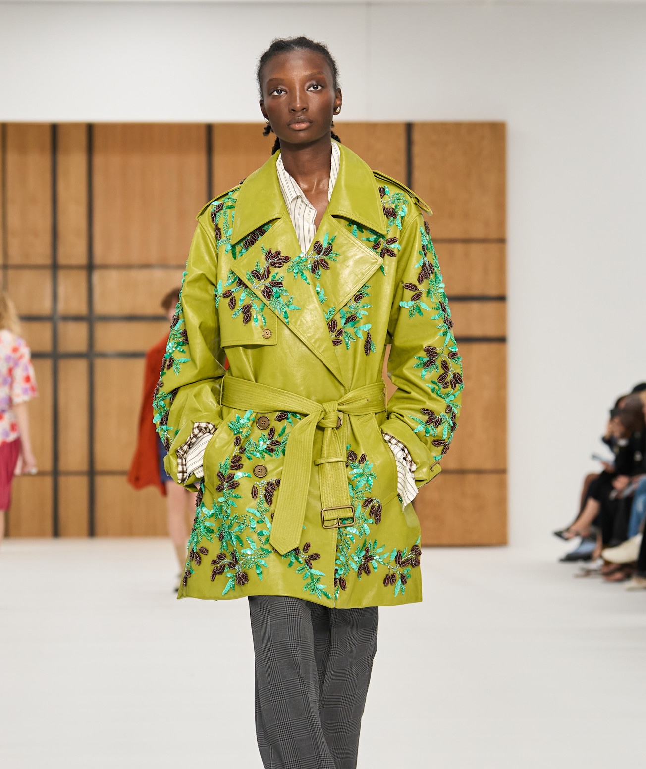 Burberry Spring/Summer 2027 Review: Daniel Lee Does Florals For Spring