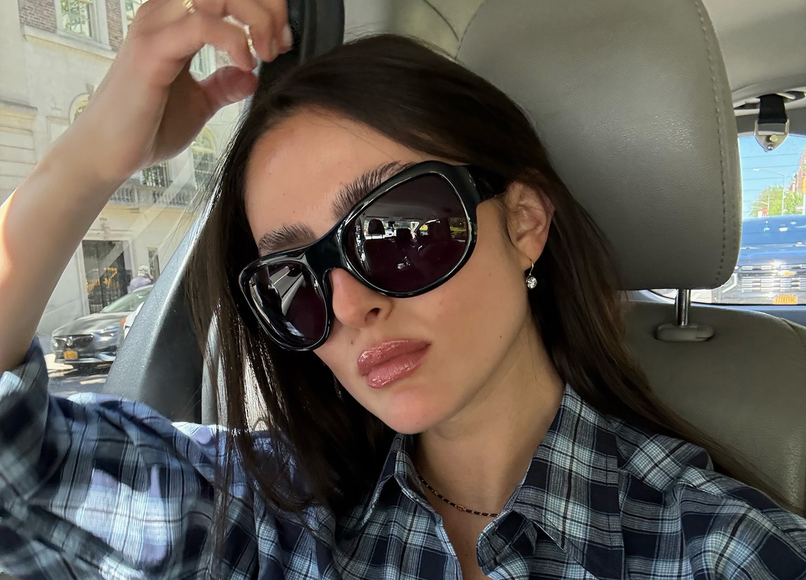 The Oversized Sunglasses 3 Coveteur Editors Can't Stop Wearing